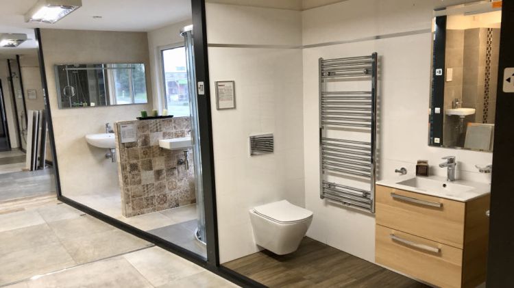 Showroom - Uhříněves