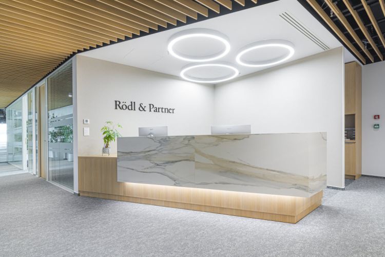Recepční pult ve společnosti Rödl & Partner