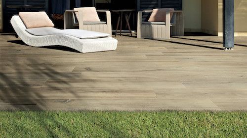 Venkovní terasa v designu dřeva Planches de Rex